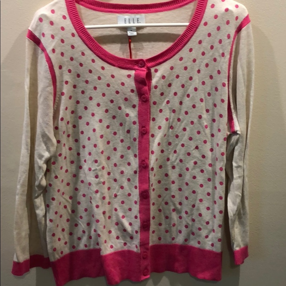 Elle XL cream and pink sweater.